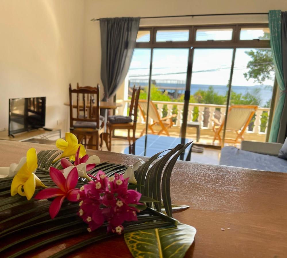 Appartamento Jardin Marron Baie Sainte Anne Esterno foto